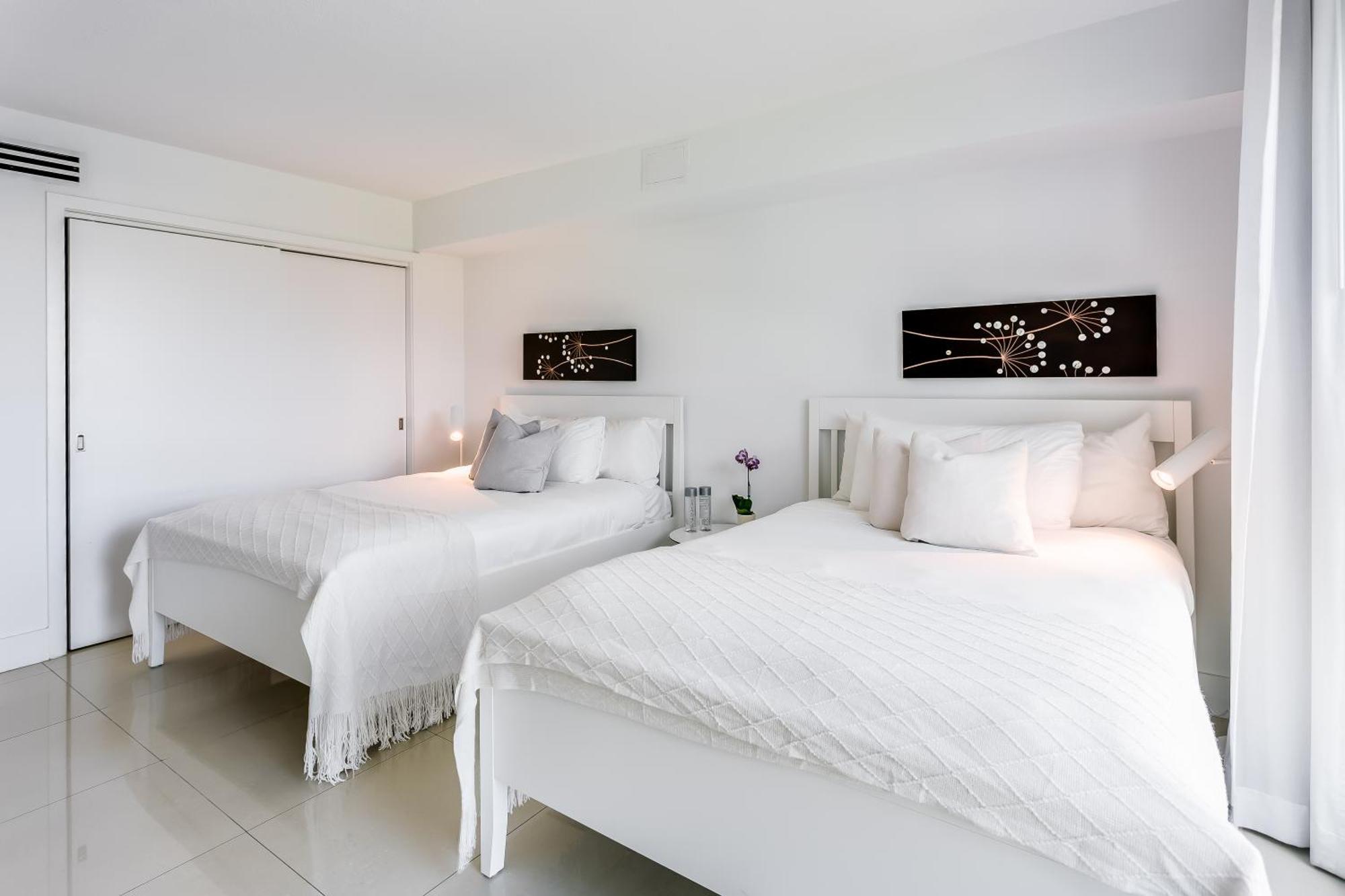 Beach Haus Bal Harbour Room photo
