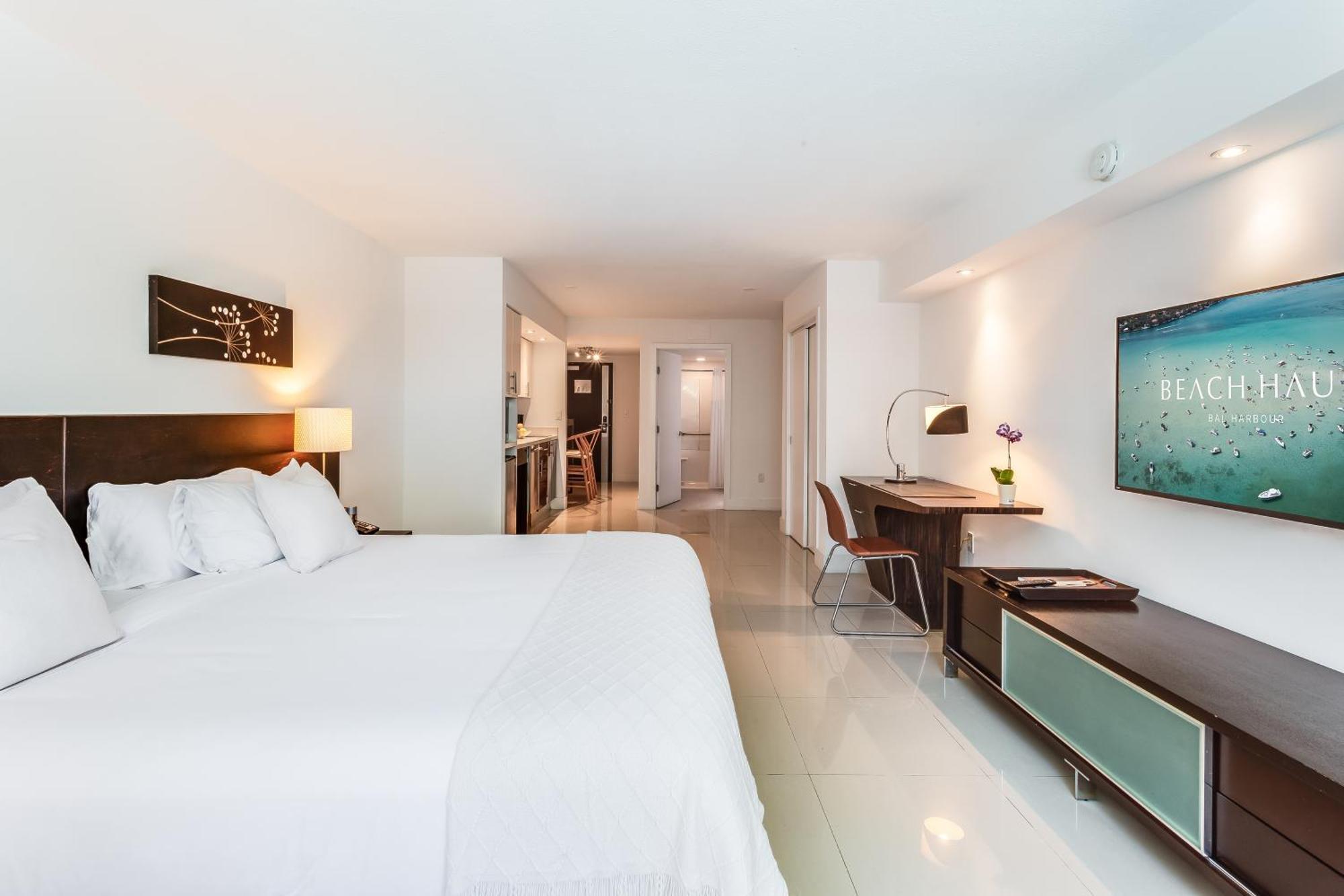 Beach Haus Bal Harbour Room photo