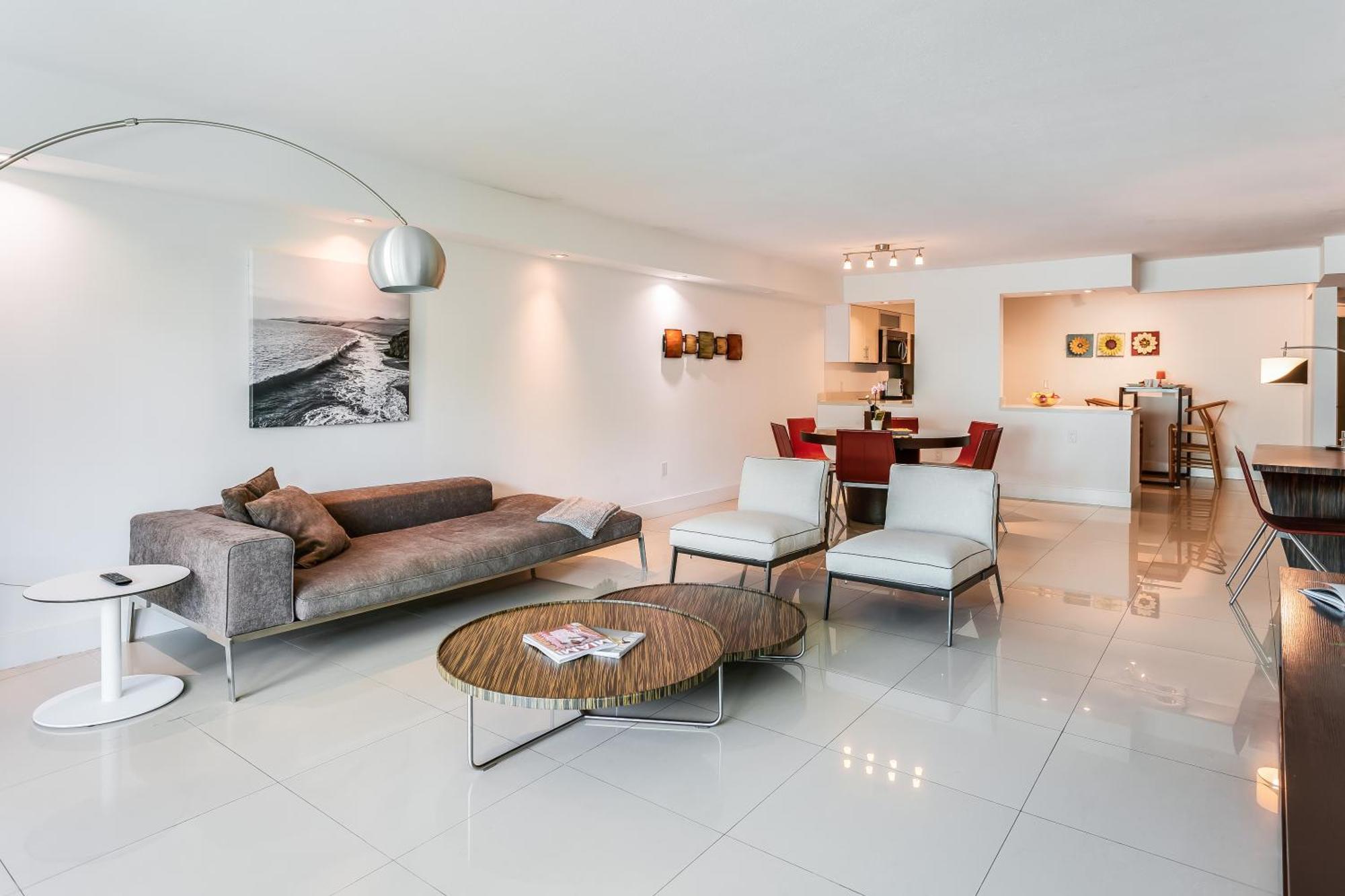 Beach Haus Bal Harbour Room photo