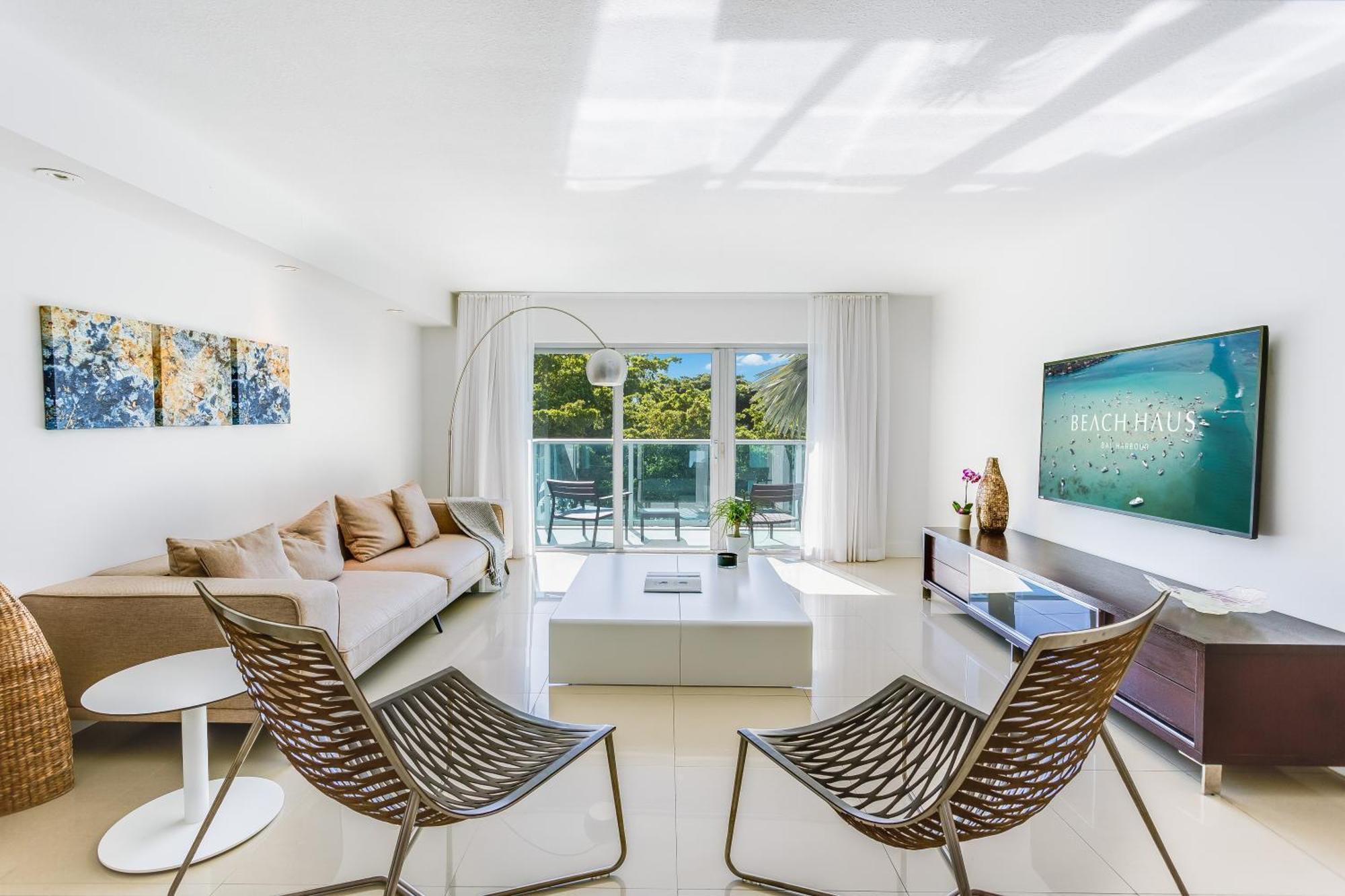 Beach Haus Bal Harbour Room photo
