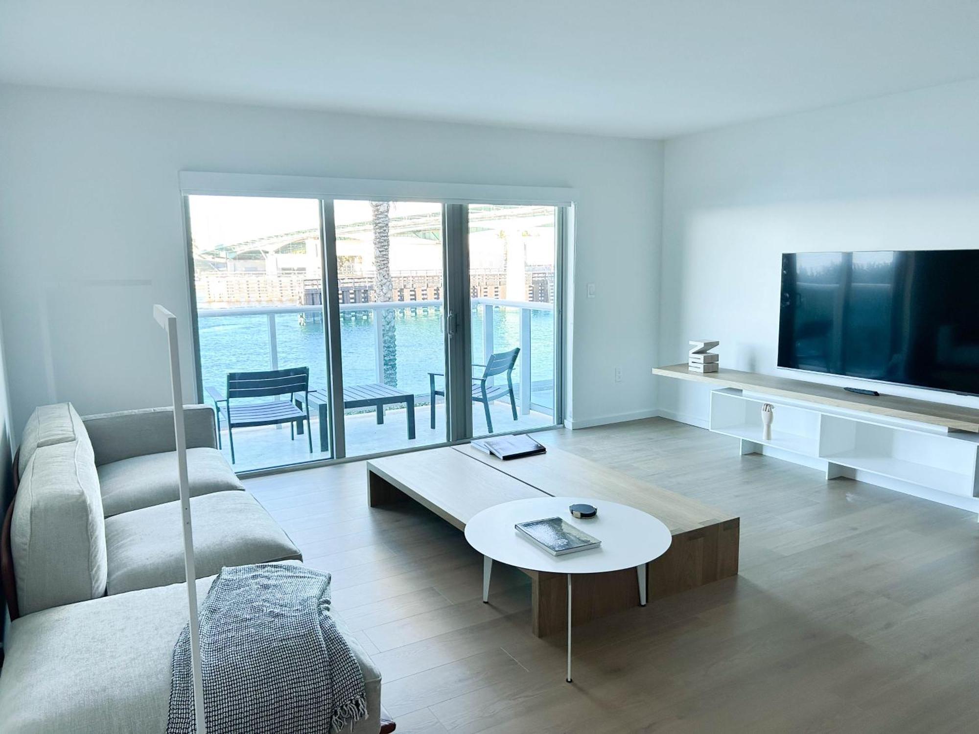 Beach Haus Bal Harbour Room photo
